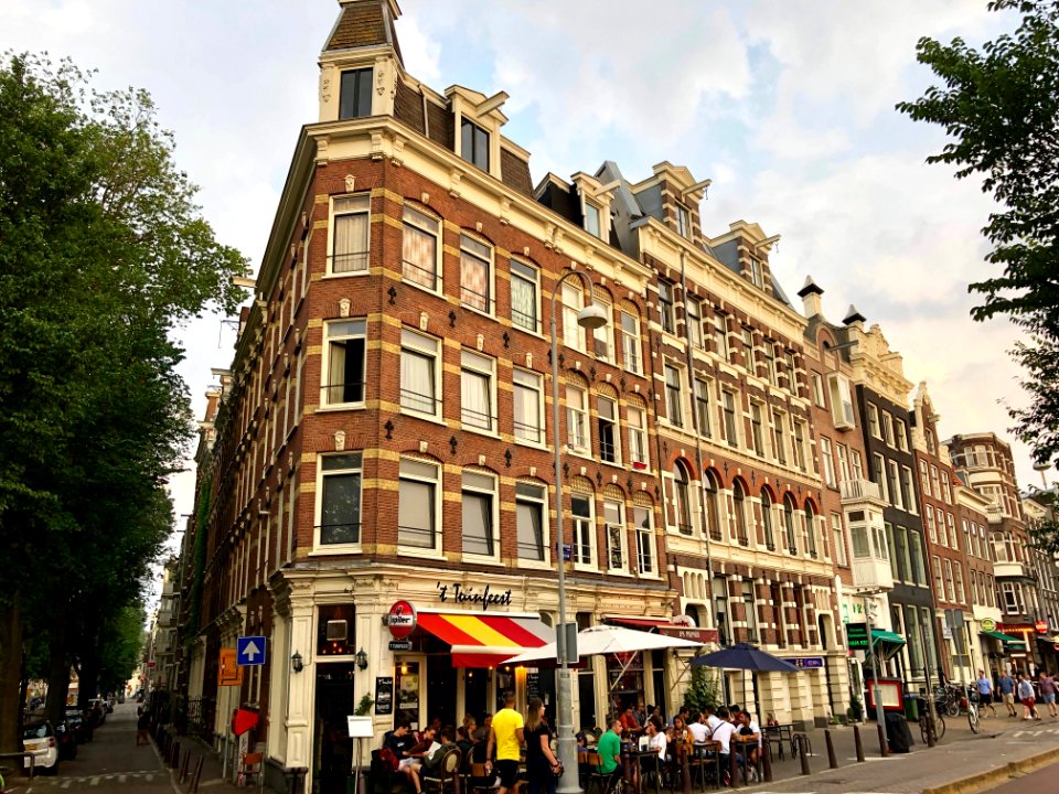 Geldersekade, Nieuwmarkt en Lastage, Amsterdam, Noord-Holl… 