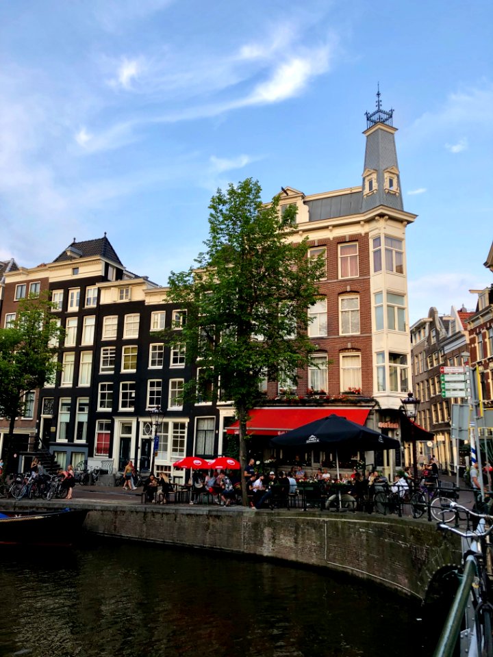 Kloveniersburgwal, Nieuwmarkt en Lastage, Amsterdam, Noord… 