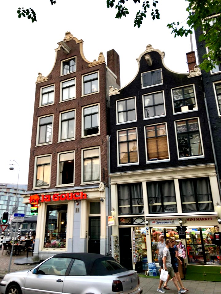 Geldersekade, Nieuwmarkt en Lastage, Amsterdam, Noord-Holl… 