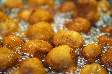 Frying breadcrumbs oil