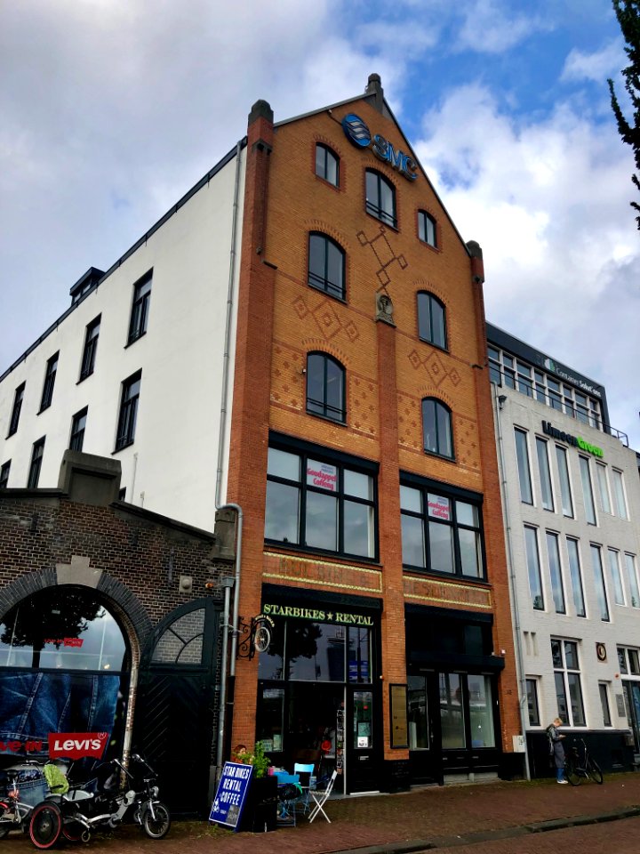 De Ruijterkade, Nieuwmarkt en Lastage, Amsterdam, Noord-Ho… 