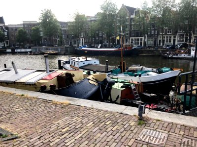 Kromme Waal, Nieuwmarkt en Lastage, Amsterdam, Noord-Holla… photo