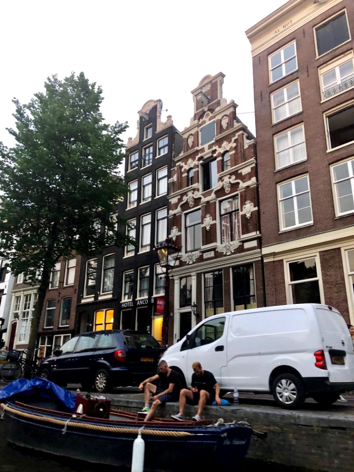 De Gecroonde Raep, Binnenstad, Amsterdam, Noord-Holland, N… 