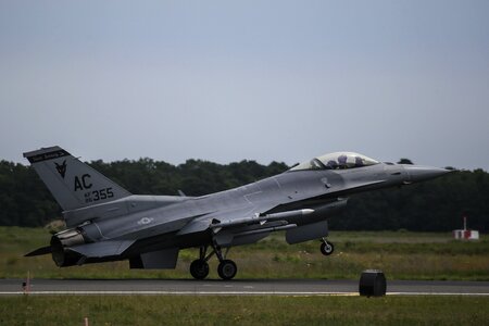 F-16c fighting falcon us air force photo
