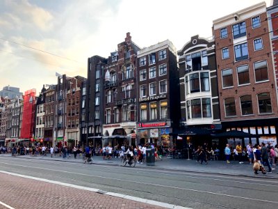 Damrak, Binnenstad, Amsterdam, Noord-Holland, Nederland photo