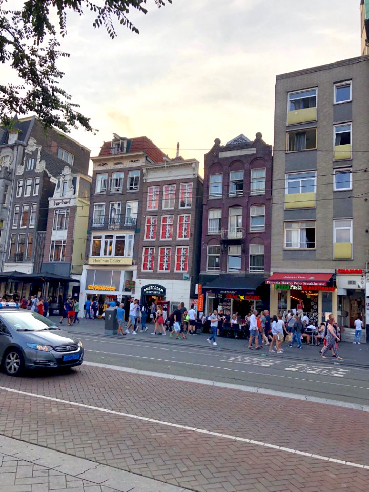 Damrak, Binnenstad, Amsterdam, Noord-Holland, Nederland 