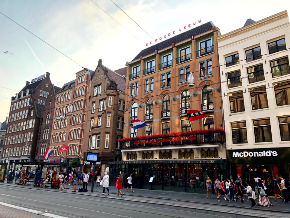 Damrak, Binnenstad, Amsterdam, Noord-Holland, Nederland 