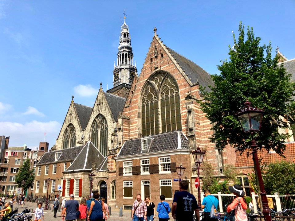 De Oude Kerk, Binnenstad, Amsterdam, Noord-Holland, Nederl… 