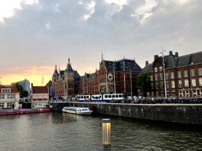 Stationsplein, Binnenstad, Amsterdam, Noord-Holland, Neder… photo