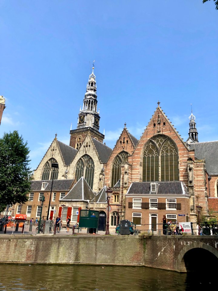 De Oude Kerk, Binnenstad, Amsterdam, Noord-Holland, Nederl… 