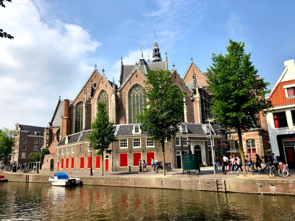 De Oude Kerk, Binnenstad, Amsterdam, Noord-Holland, Nederl… 