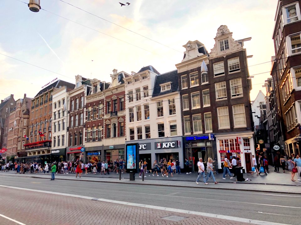 Damrak, Binnenstad, Amsterdam, Noord-Holland, Nederland 