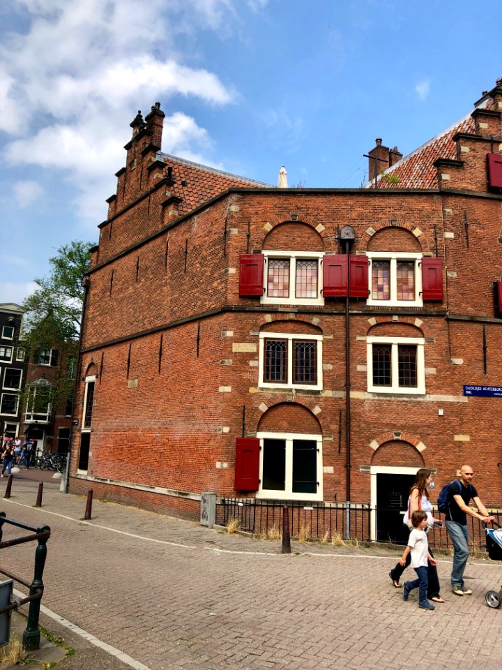 Huis aan de Drie Grachten, Binnenstad, Amsterdam, Noord-Ho… 