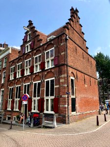 Huis aan de Drie Grachten, Binnenstad, Amsterdam, Noord-Ho… photo