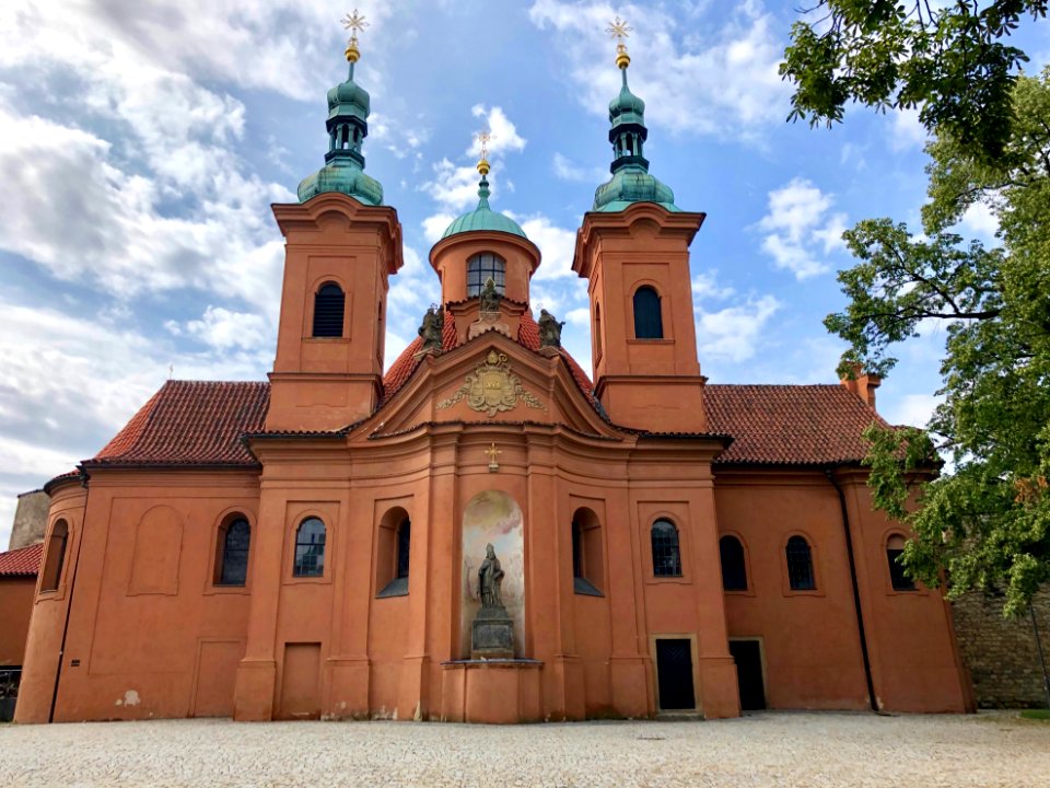 Katedrální chrám sv. Vavřince, Petřín, Praha, Hlavní město… 