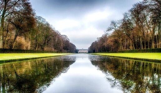 Mirrored water garden