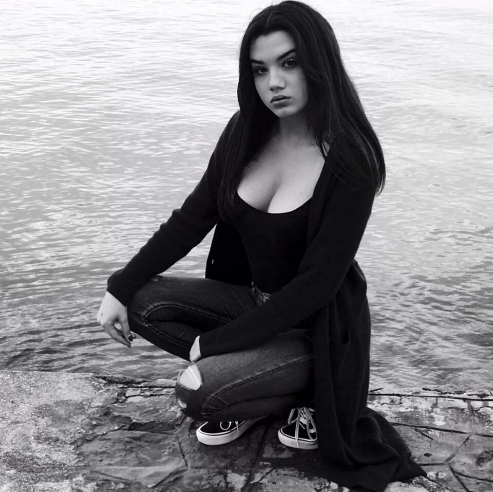 Black jeans beautiful