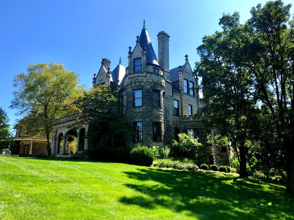 Theodore and Elizabeth Braemer House, Lenox Place, North A… 