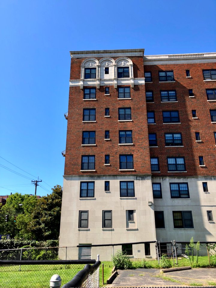 The President Apartments, North Avondale, Cincinnati, OH 