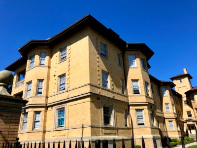 Crescent Court Apartments, North Avondale, Cincinnati, OH 
