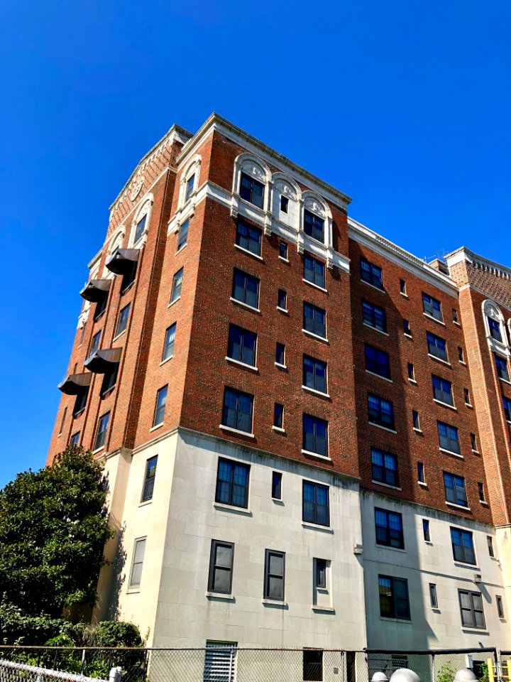The President Apartments, North Avondale, Cincinnati, OH 