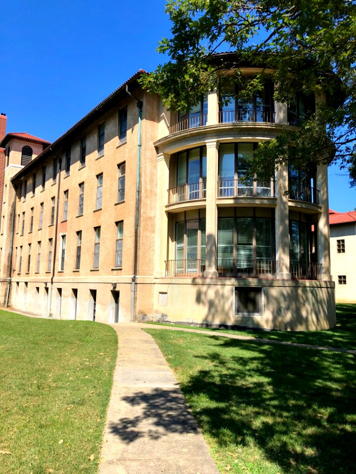 Beall Hall, North Carolina School of Science and Mathemati… 