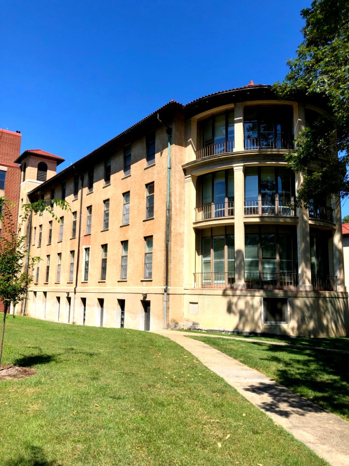 Beall Hall, North Carolina School of Science and Mathemati… 