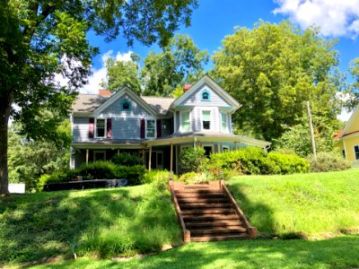 Queen Street, Hillsborough, NC 