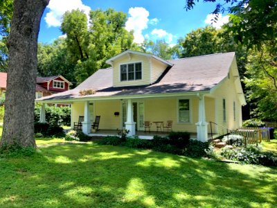 Queen Street, Hillsborough, NC 