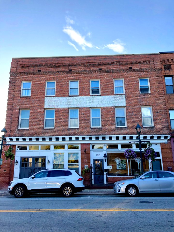 Elm Street, Southside, Greensboro, NC 