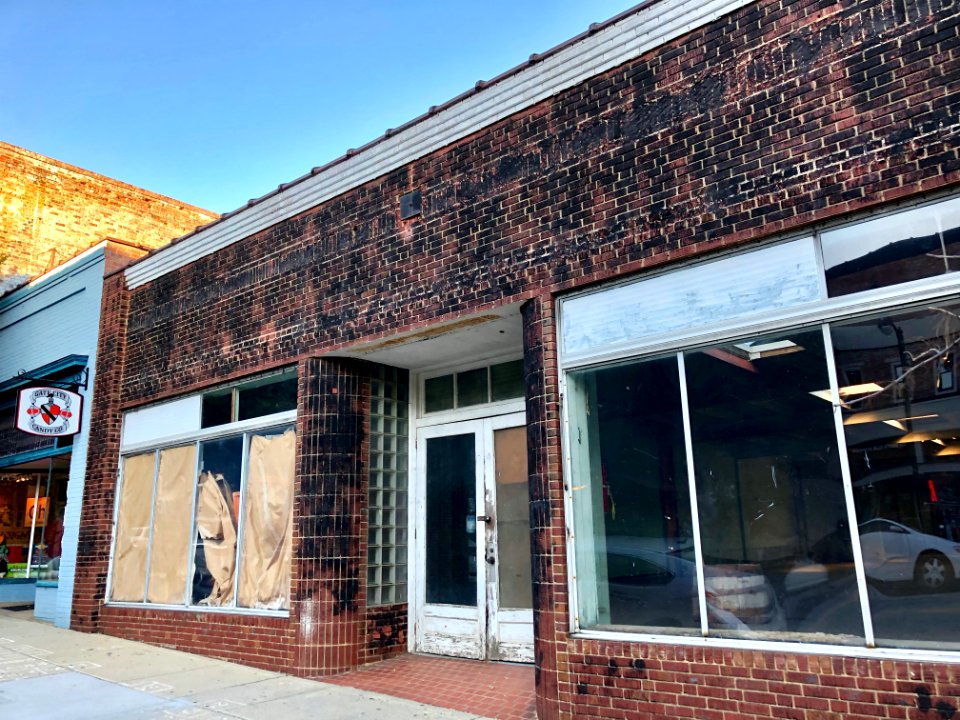 Elm Street, Southside, Greensboro, NC 