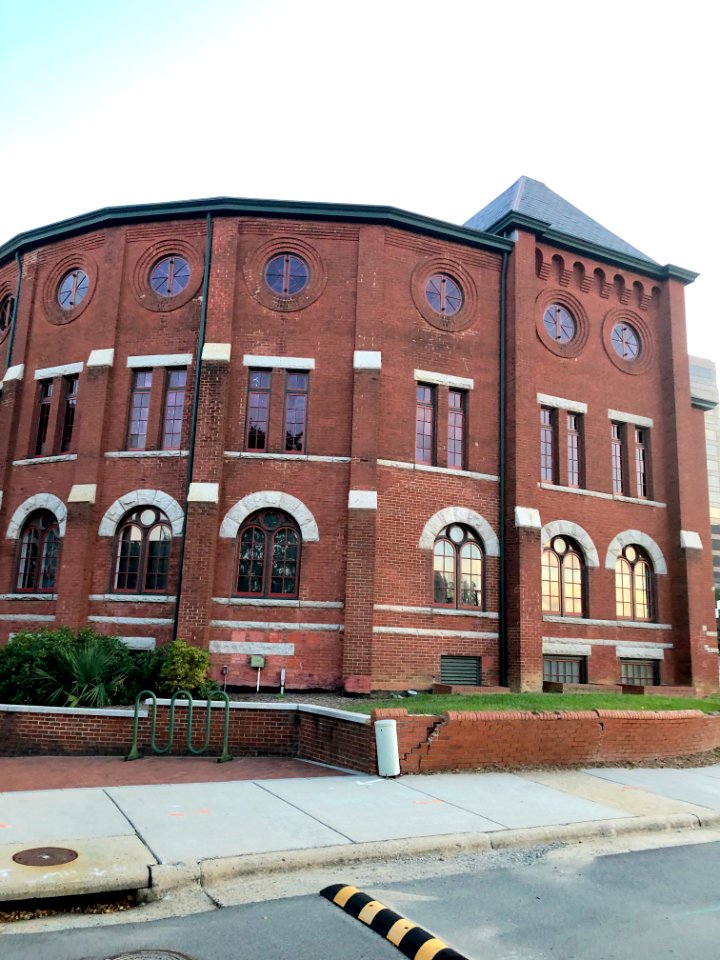 Smith Memorial Building (Richardson Civic Center), Greensb… 