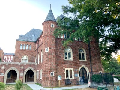 First Presbyterian Church, Fisher Park, Greensboro, NC 