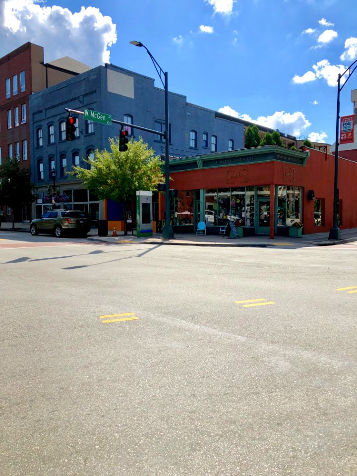 Elm Street, Greensboro, NC 