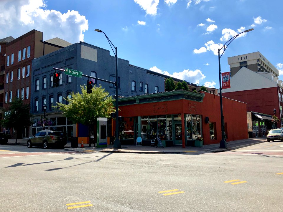 Elm Street, Greensboro, NC 