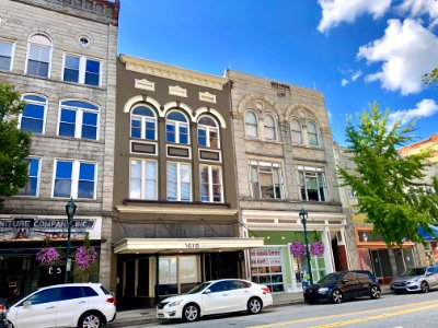 Elm Street, Greensboro, NC 