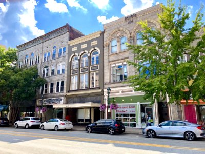 Elm Street, Greensboro, NC 