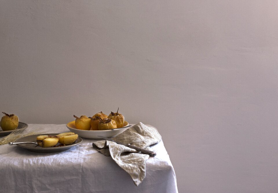 Dish edible flatware