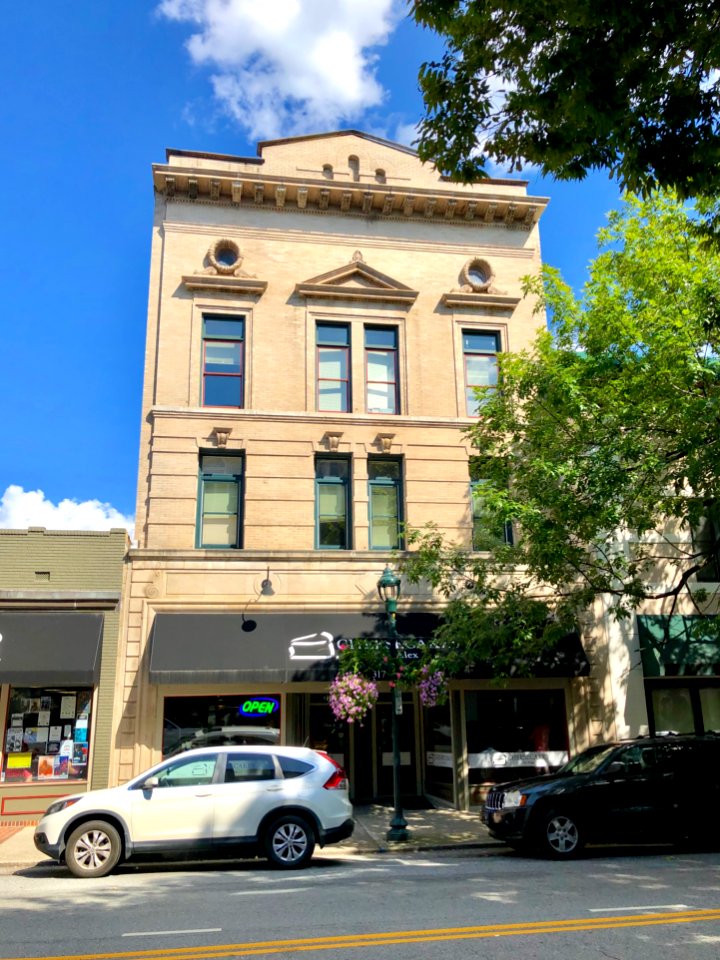 Elm Street, Greensboro, NC 