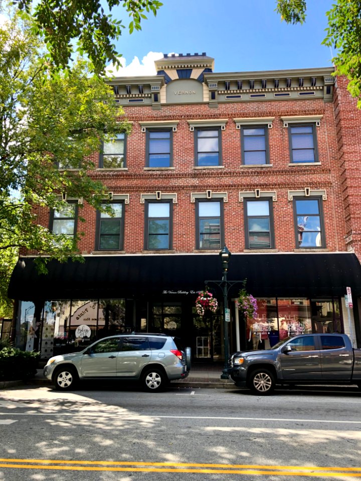 Elm Street, Greensboro, NC 