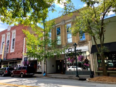 Elm Street, Greensboro, NC 