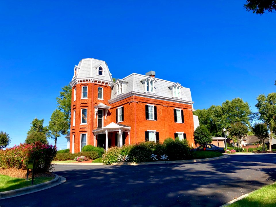 Tate House (Morganton Savings Bank), Morganton, NC 