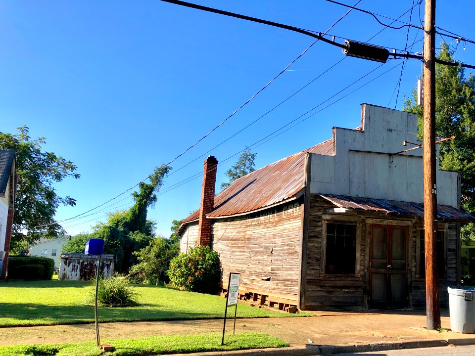 Valdese Avenue, Morganton, NC 