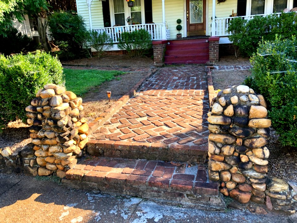 White Street, Morganton, NC 