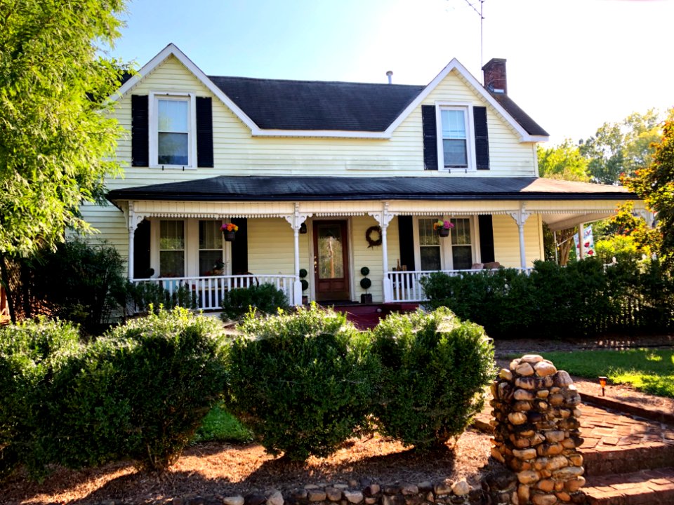 White Street, Morganton, NC 