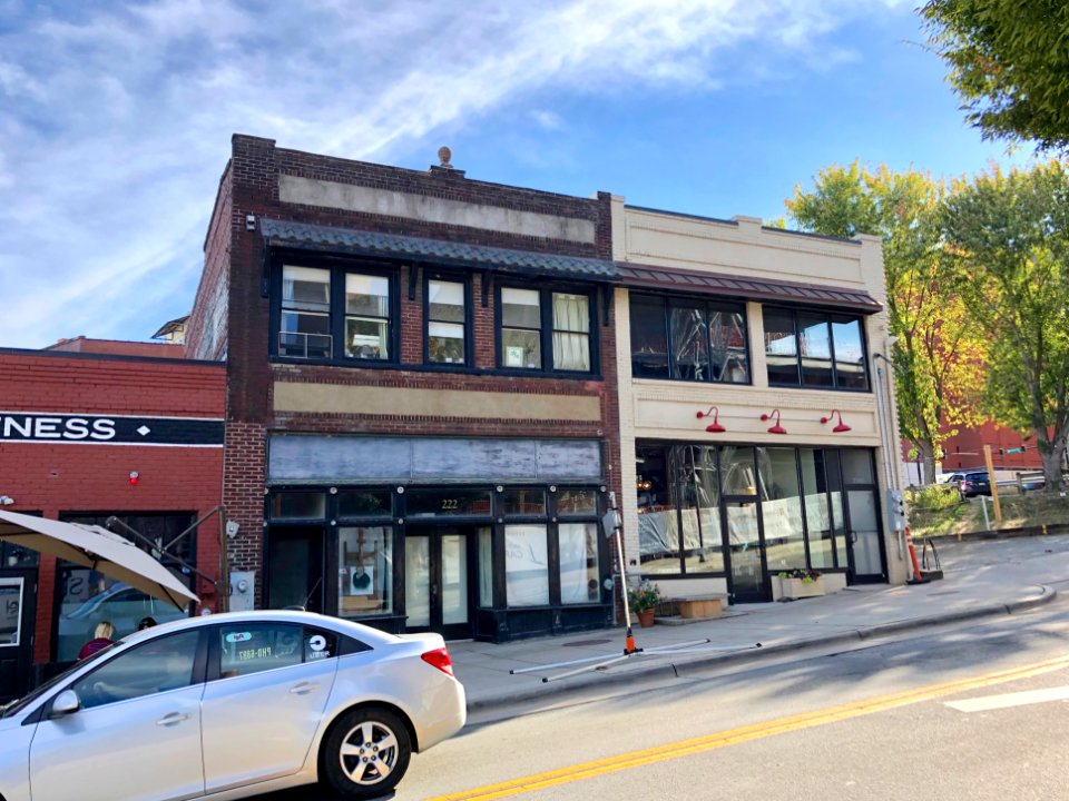 4th Street, Winston-Salem, NC 