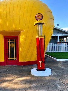 Shell-Shaped Shell Service Station, Waughtown, Winston-Sal… 