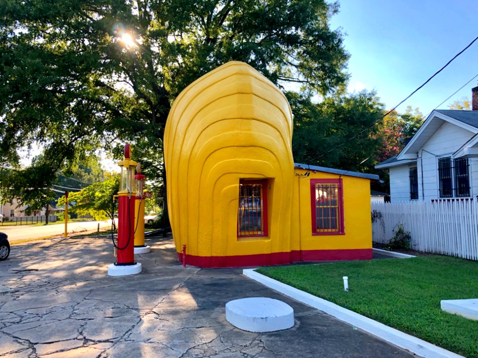 Shell-Shaped Shell Service Station, Waughtown, Winston-Sal… 