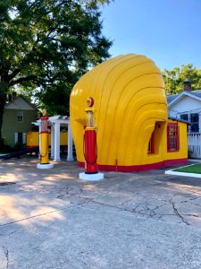 Shell-Shaped Shell Service Station, Waughtown, Winston-Sal… 