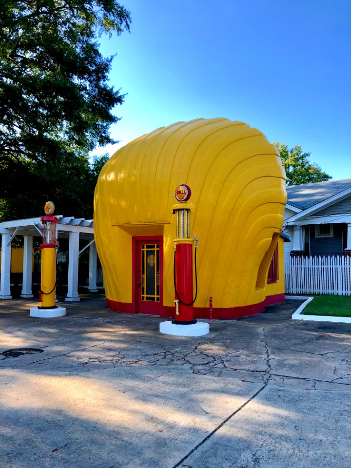 Shell-Shaped Shell Service Station, Waughtown, Winston-Sal… 